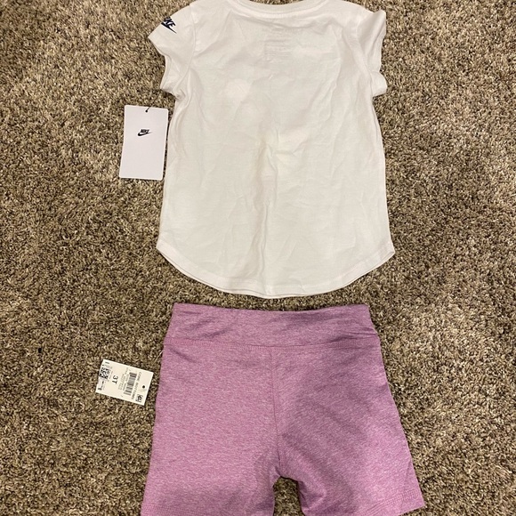 Nike Shirt and Purple Shorts - Picture 8 of 8